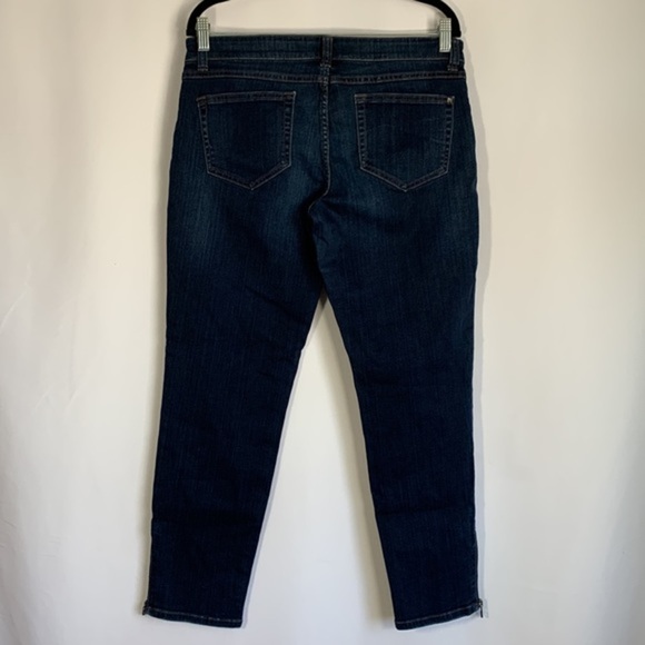 Victoria’s Secret Dark Blue Cropped Jeans with Zippers - Picture 6 of 8